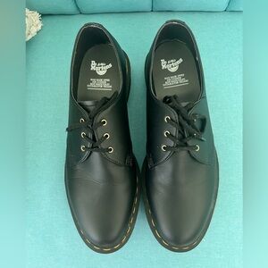 Men’s Doc Martens loafers